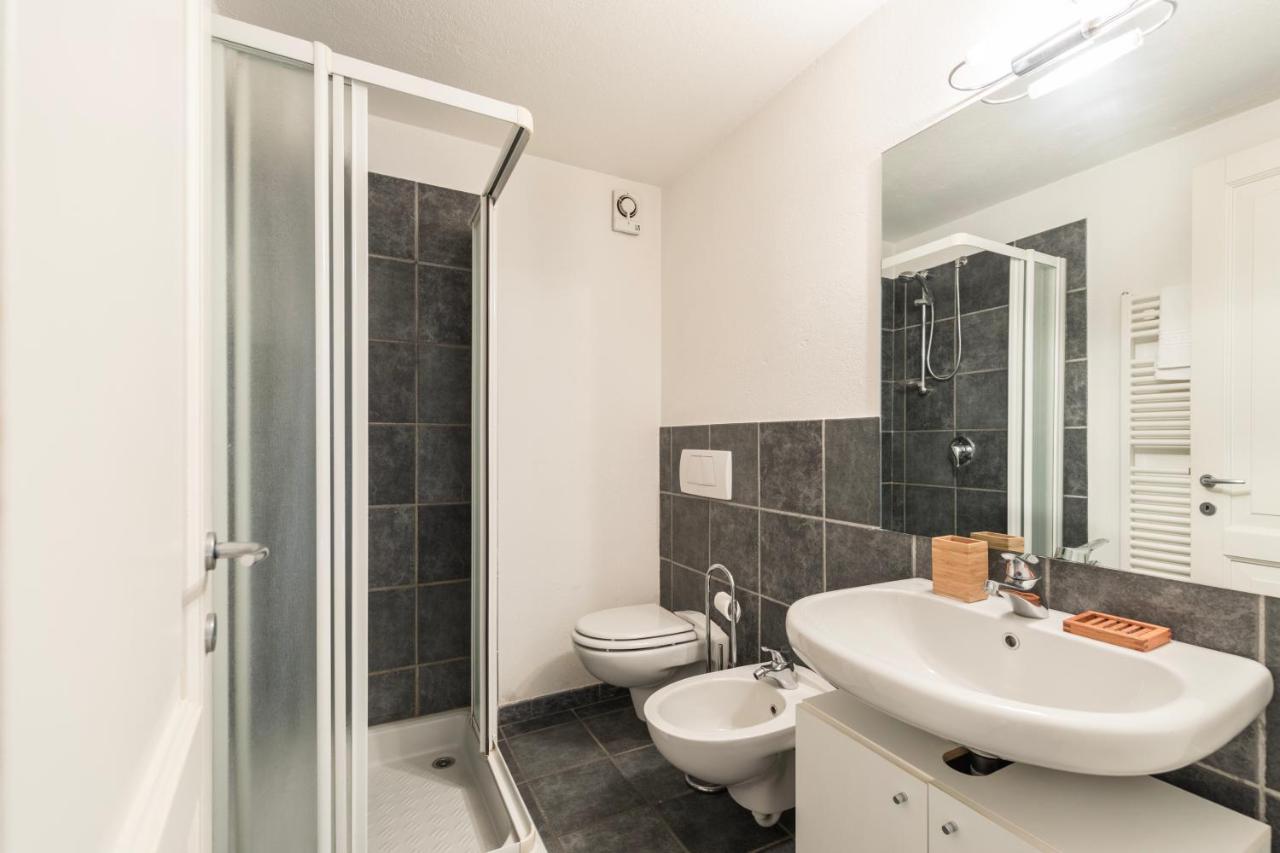 Rustic Suites At The Pier Of Brienno - The House Of Travelers מראה חיצוני תמונה